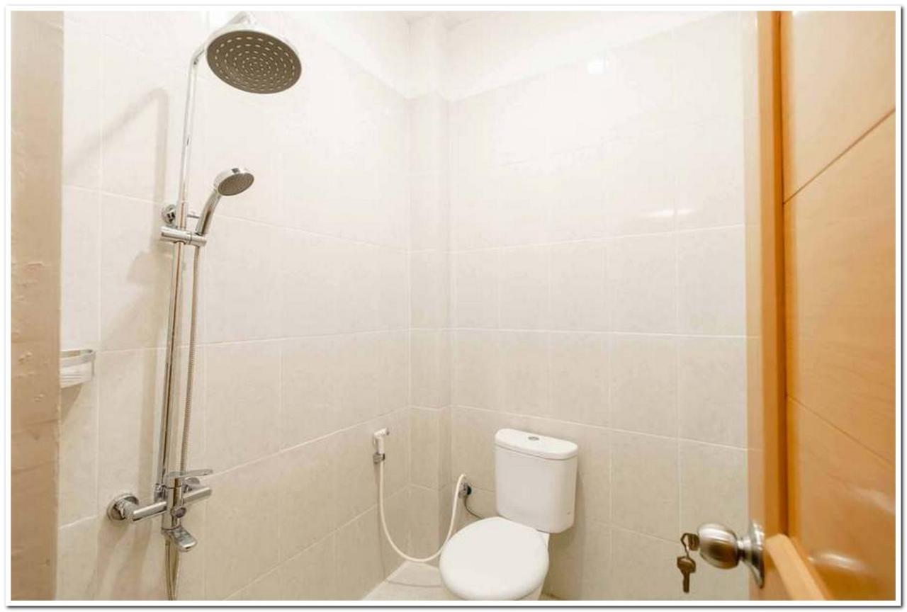 Reddoorz Near Jiexpo Kemayoran 2 Джакарта Экстерьер фото